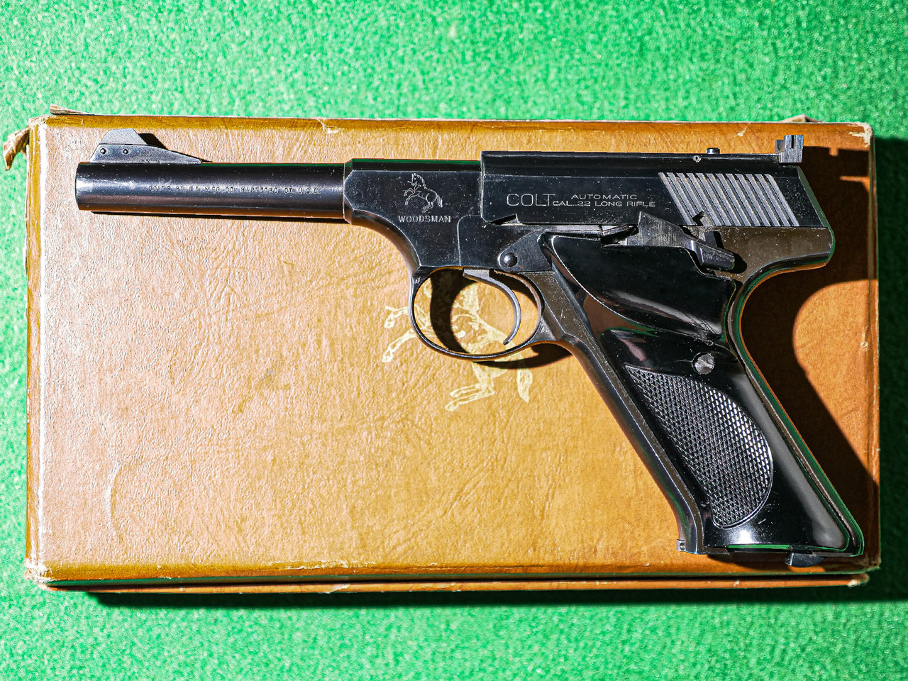 Colt - Woodsman, 2nd Series, .22 LR. 4 1/2