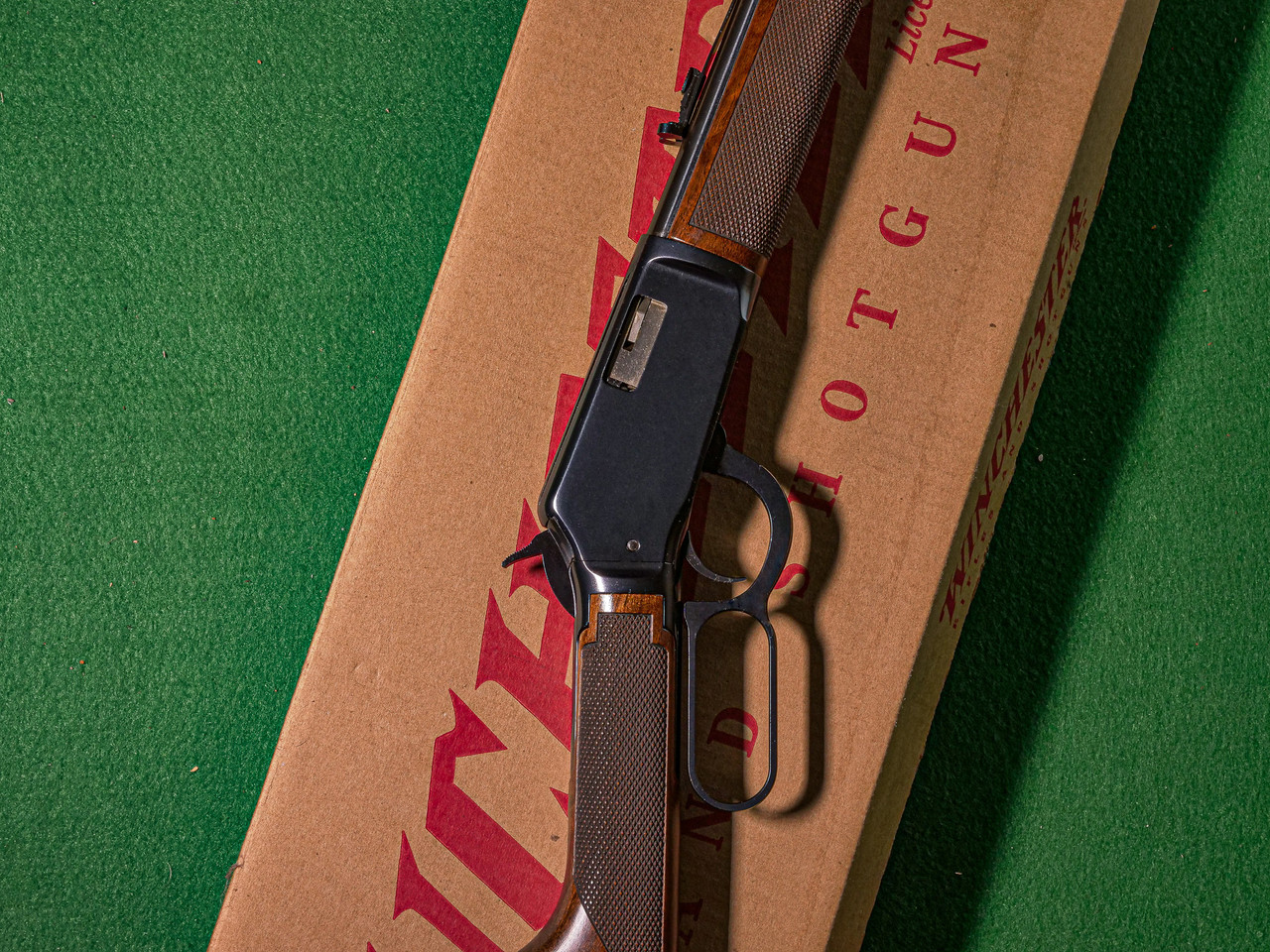 梁匠 Winchester - Model 9422, .22 S, L, or LR. 20 ½” Barrel. #75520