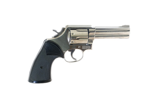 Smith & Wesson - 686-5, .357 Magnum. 6