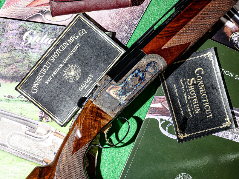 CSMC - G1 Deluxe Scroll, O/U, Special Two Tone Case Colored Finish, 12ga. 32" Barrels with Screw-in Choke Tubes. #89553