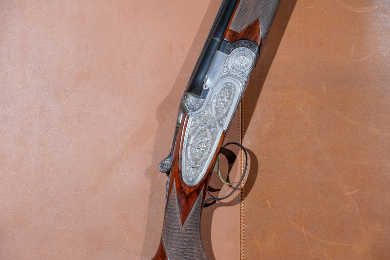Beretta - S3EELL, O/U, Engraved by M. Slatnik, Three Barrel Set, 12ga. 28" (0.015/0.023), 28" (0.018/0.028) , & 29 1/2" (0.036/0.036) Barrels. #91337