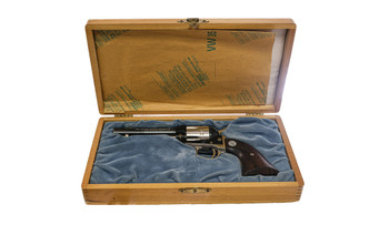 Display M1873 Colt Cavalry 装飾的な金ーリボルバー Display M1873 Colt Cavalry 装飾的な金ーリボルバー