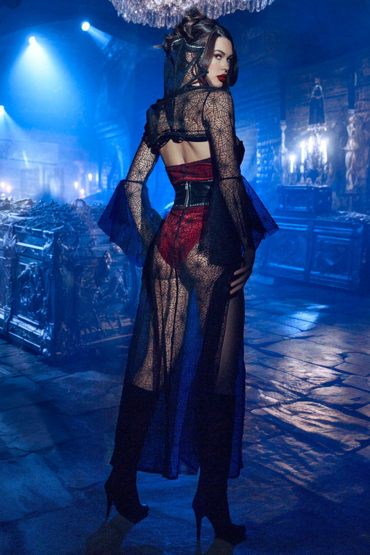 Black Widow Halloween Costume image 1