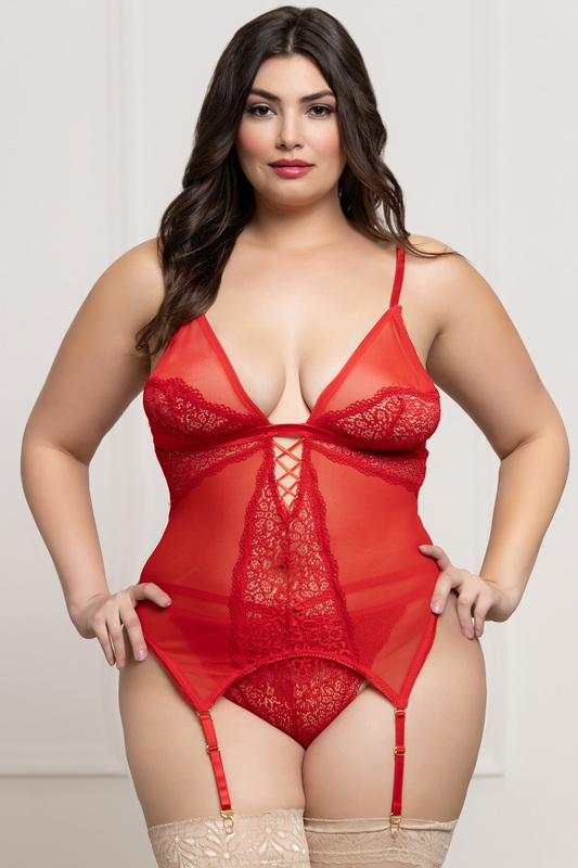 Plus Size Daisy Lace & Mesh Comfortable Red Cami Set
