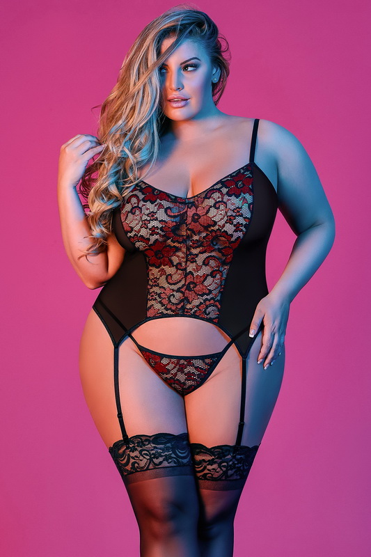 Plus Size Sexy Time Merry Widow & G-String Blowout Deal