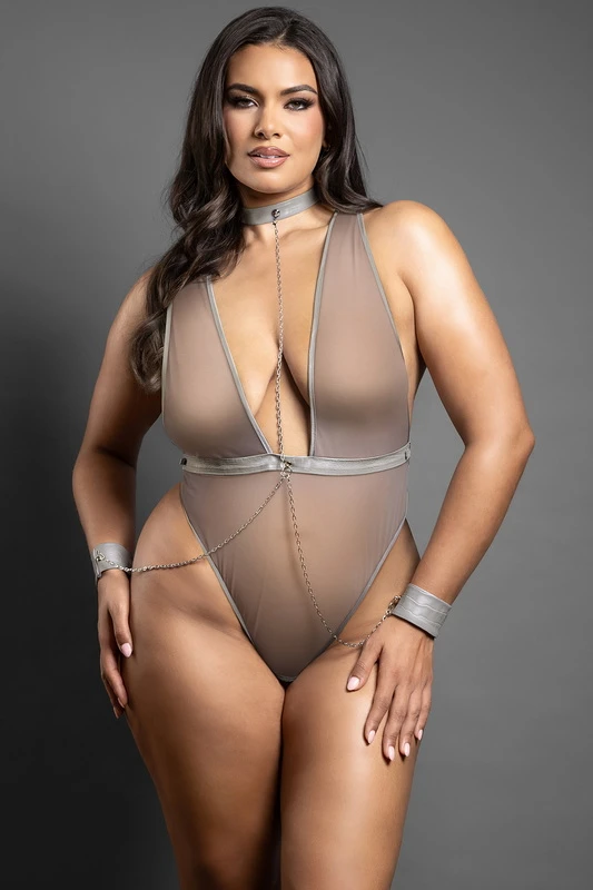 Plus Size Mesh Bound Gray Leatherette Teddy & Wrist Accessory Set