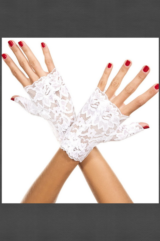 White Detailed Lace Fingerless Gloves