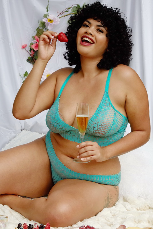 Plus Size Teal Hazel Lace Bralette Set