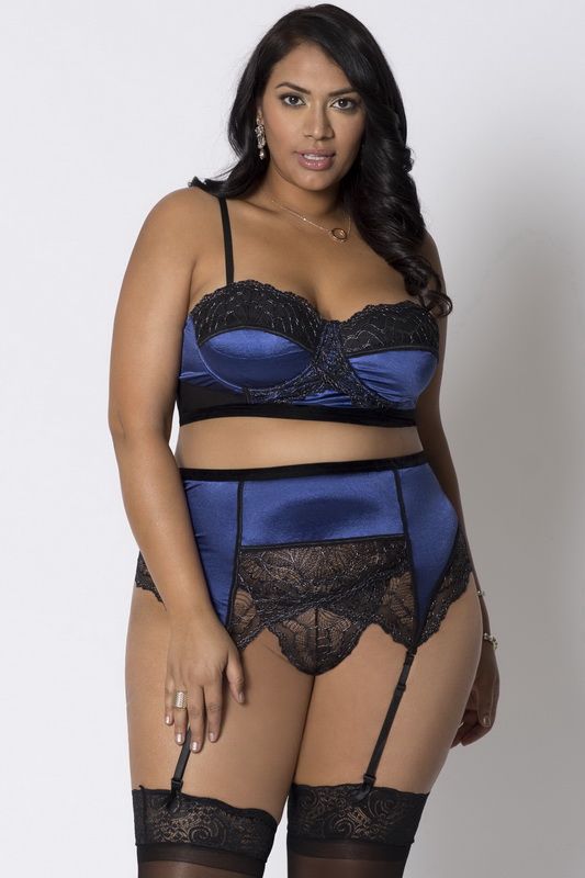 Plus Size Navy & Black Provence Lingerie Bra Set