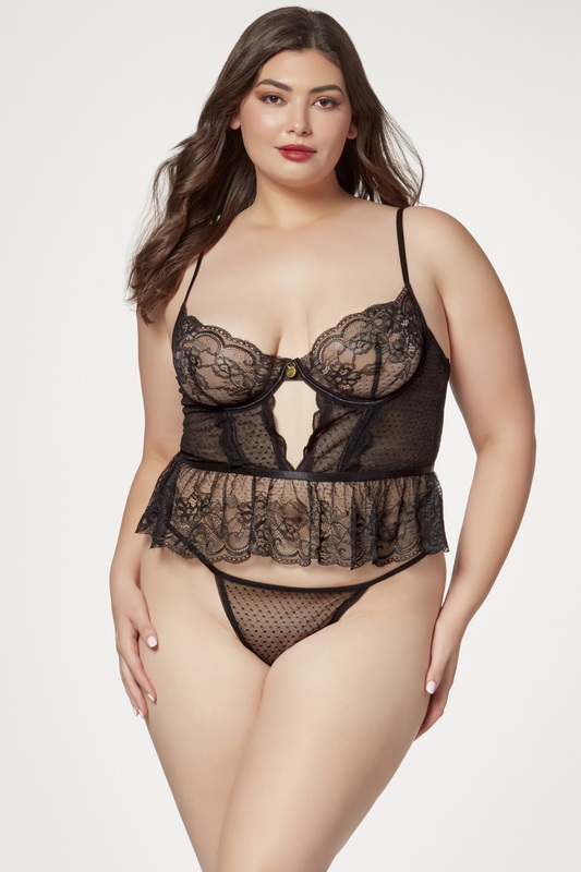 Plus Size Black Temptress Lace Camidoll Set