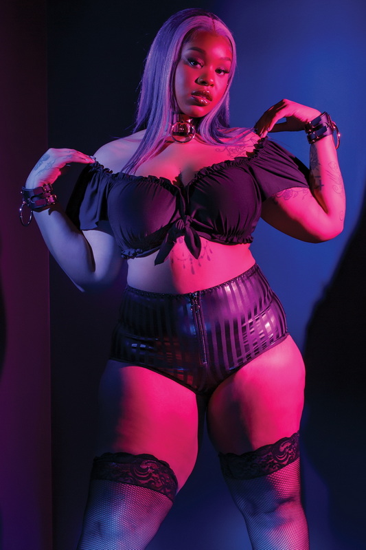 Plus Size Black Striped Matte Gloss Shorts image 2