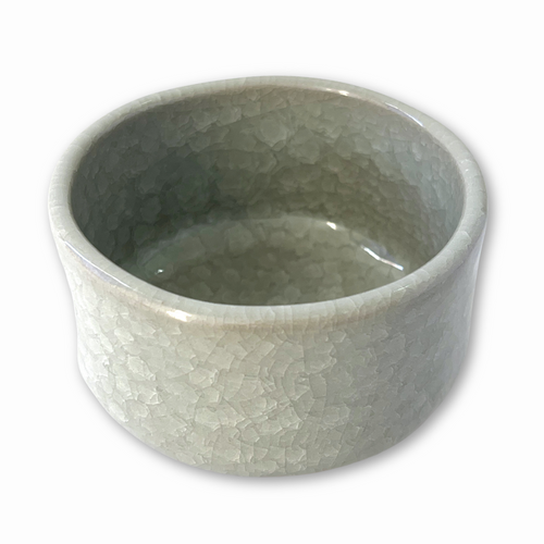 White Kan-iri Mino Ware Matcha Bowl thumbnail