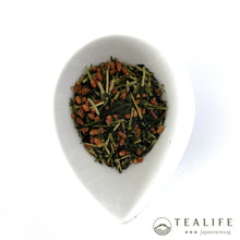 High-Grade Karigane Genmaicha tea by Taniguchien focus on leaves