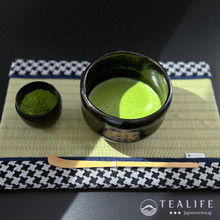 Usucha Matcha prepraration of the Isuzu Matcha by Marukyu Koyamaen