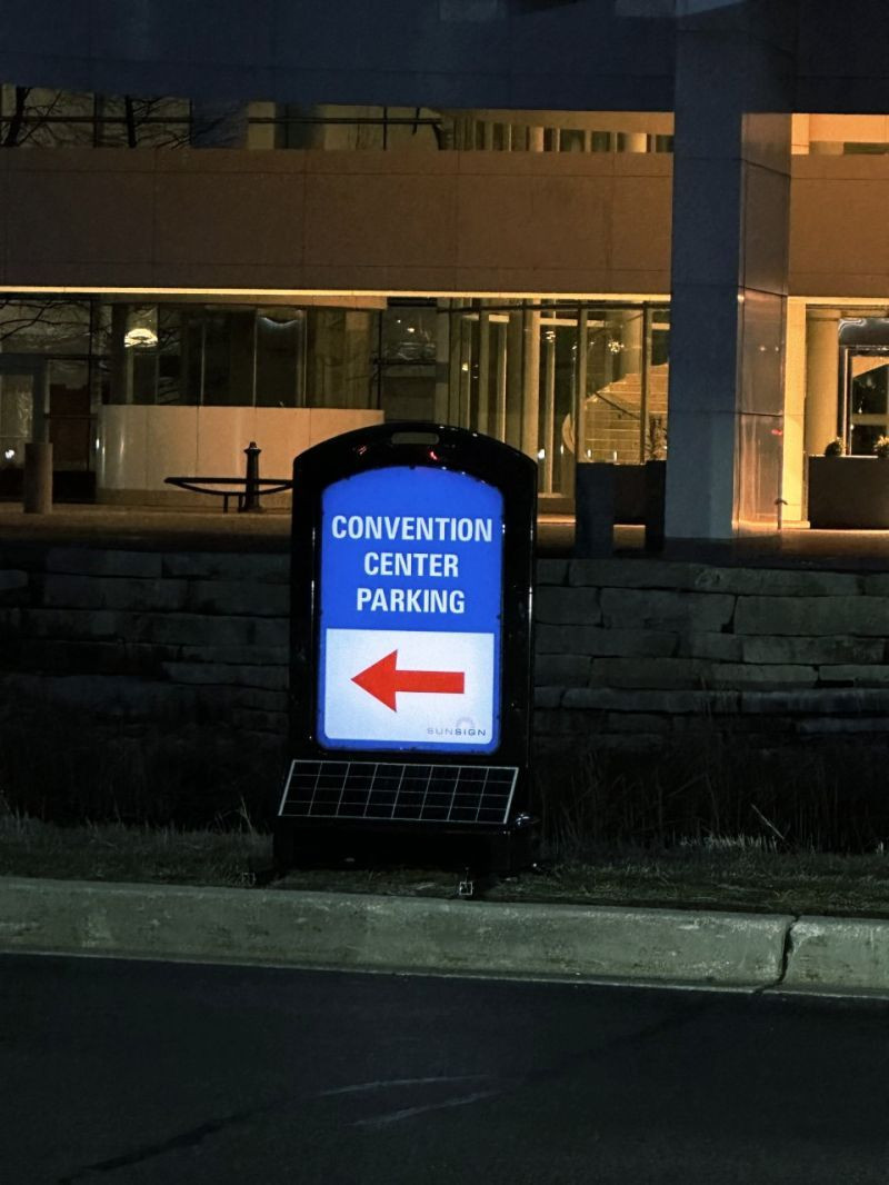 SunSign - Solar Powered Portable Display Sign - TAPCO - Traffic and ...