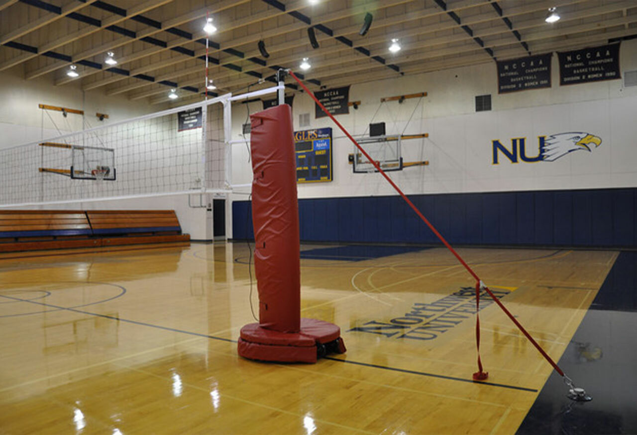 Free Standing / Arena Volleyball Systems