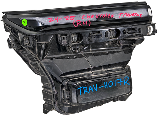 2024-2026 right/passenger-side full LED headlightChevrolet Traverse.