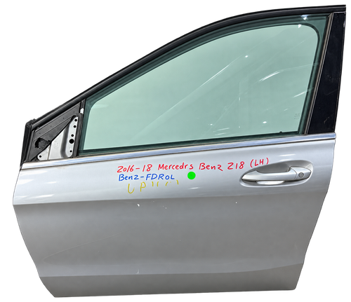2016–2018 Mercedes-Benz B250 Front Left Driver Door