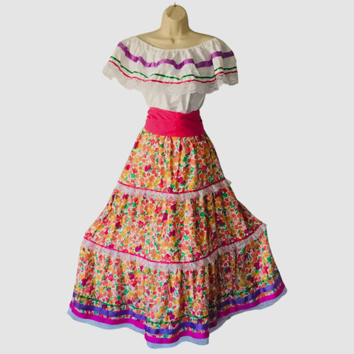 White & print typical Jibara 3-piece set