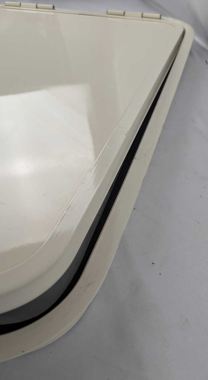 Challenger 27.875" x 19.875" RV Baggage Compartment Access Door Hatch Camper