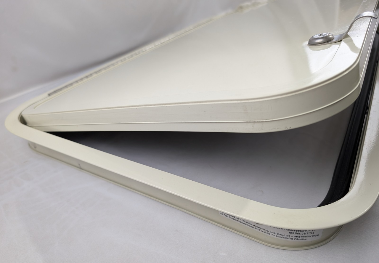 Lippert 20" x 32" RV Baggage Compartment Access Door Hatch Heartland Camper