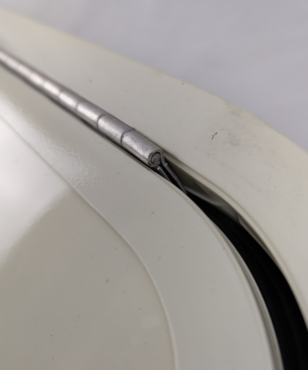 Lippert 20" x 32" RV Baggage Compartment Access Door Hatch Heartland Camper