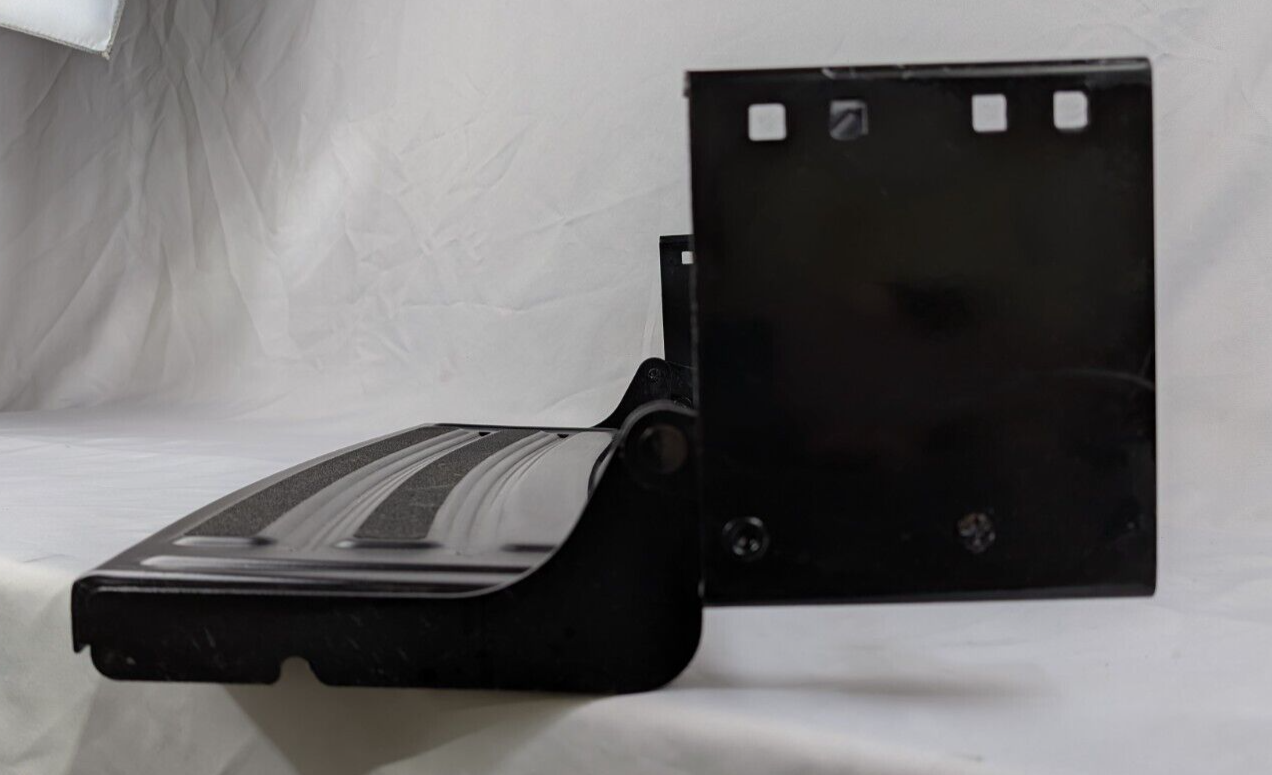 24" Lippert Manual Single 1 Step Steel 7" Rise Radius 300LB Capacity RV Camper