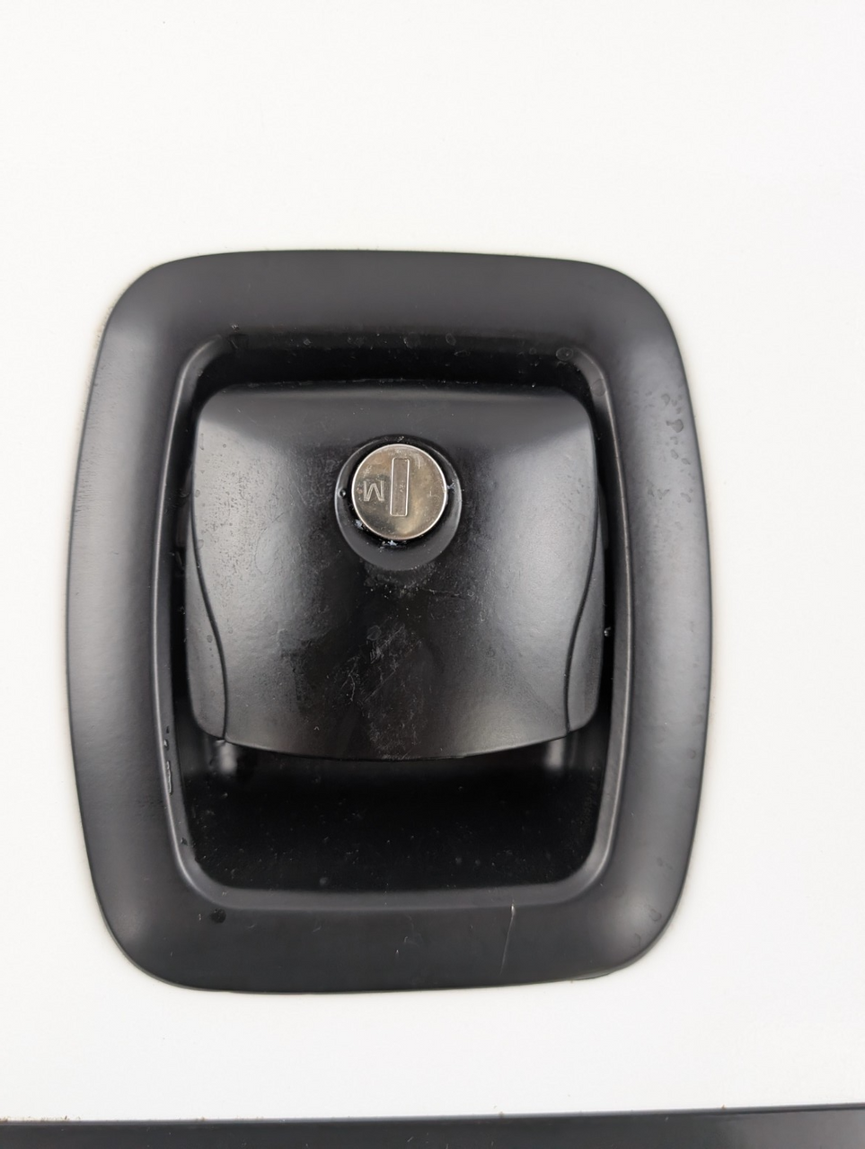 Lippert LCI 36" x 20" RV Baggage Compartment Access Door Hatch Heartland Camper