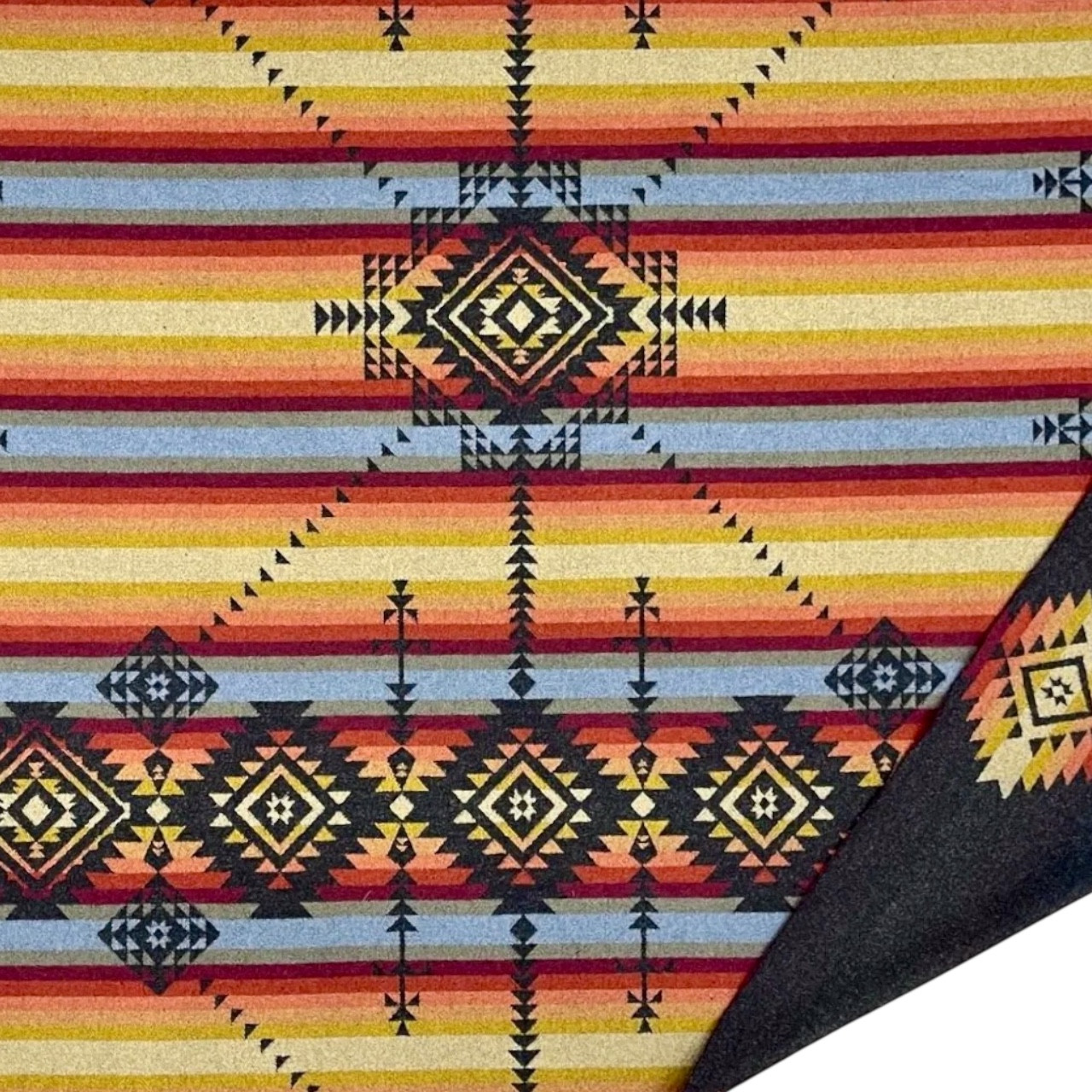 Pueblo Dwelling Lightweight Pendleton Wool – Warm & Breathable