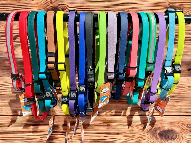 Jemelli neck straps – adjustable riding straps for balance, safety, and control across all disciplines