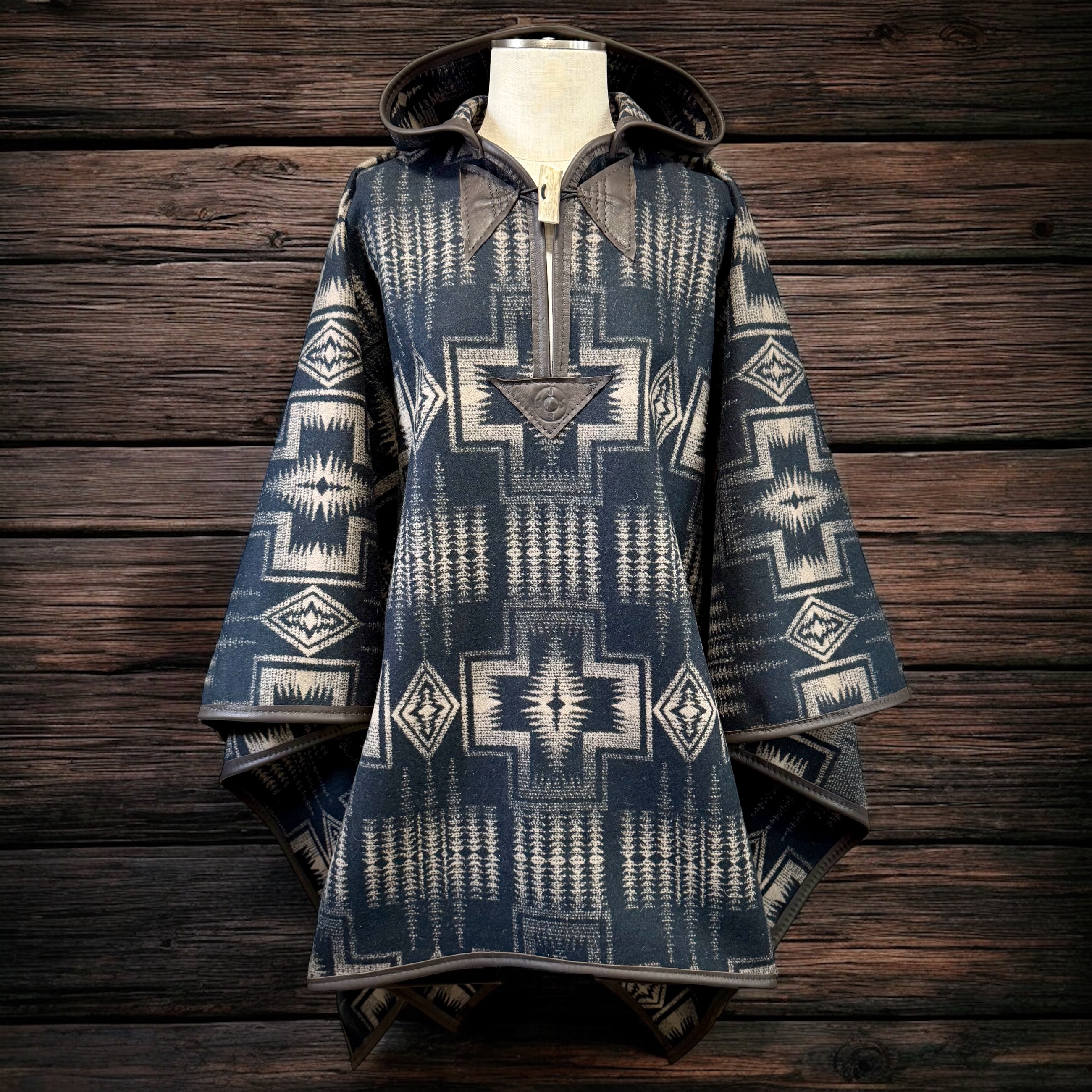 テンダーロイン ネイビーパーカー 