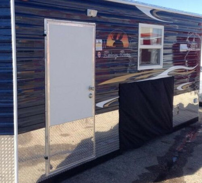 Custom made Ice Castle Single Axle Manual Crank Wheel Skirts