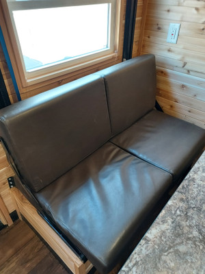 48" Rollaway Bench (NO Shipping!) 48" Rollaway Bench (NO Shipping!)