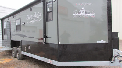 New Color! 2026 Ice Castle 24 Cedar Lodge RV SO (Open & In Stock)