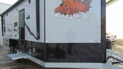2027 Ice Castle Predator Inn Slide Out RV