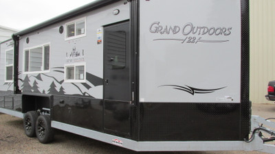 2027 Ice Castle Grand Outdoors RV SF