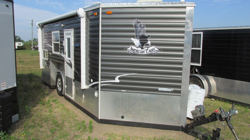 Used 2018 17' American Eagle RV