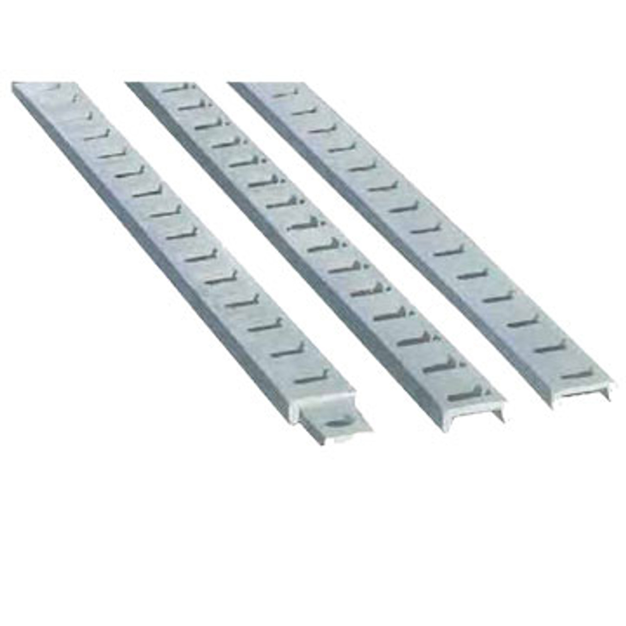 Las rejillas para cables Condux soportan tendidos de cables en arquetas y bóvedas. Fabricados con canal de acero laminado en caliente de 1-1⁄2" x 9⁄16" x 3⁄16" (38 x 14 x 5 mm), galvanizado por inmersión en caliente.