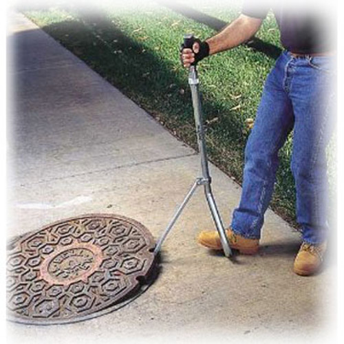 Manhole Lid Lifter - At Georgia Underground