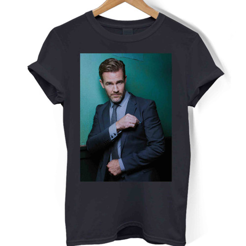 James Van Der Beek Woman's T shirt