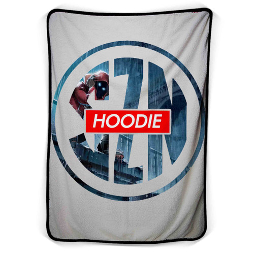 Hoodie Szn Logo Blanket