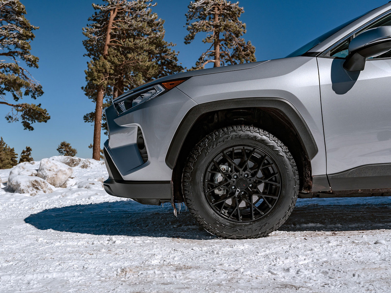 Falken 225X60R18SL (29X9.00R18) Wildpeak A/T Trail BSW - National