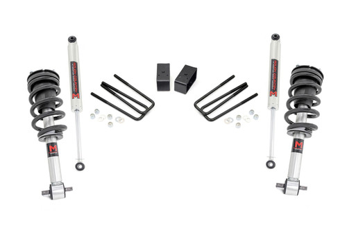 07-13 Chevy/GMC 1500 3.5in Lift Kit M1 Struts - Rough Country 