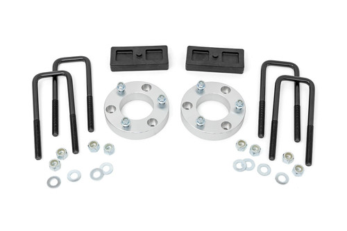 2" Leveling Kit Nissan Titan 4WD (2022)