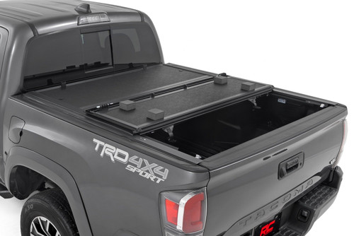 16-23 Toyota Tacoma 5ft Bed Hard Low Profile Bed Cover 