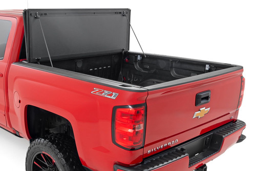 14-18 Chevy/GMC 1500 5ft 9in Bed Hard Tri-Fold Flip Up Bed Cover 