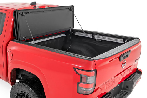 05-21 Nissan Frontier 5ft Bed Hard Tri-Fold Flip Up Bed Cover 05-21 Nissan Frontier 5ft Bed Hard Tri-Fold Flip Up Bed Cover