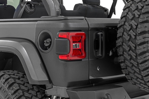 18-24 Jeep JL / Unlimited Rear Corners Trail Cladding - Rough Country 