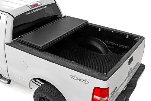 04-14 Ford F150 6ft7in Bed Hard Low Profile Bed Cover - Rough Country 