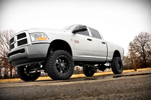 11-12 Ram 3500, 11-13 2500 Mega Cab 4WD V2 5in Lift Kit - Rough Country 11-12 Ram 3500, 11-13 2500 Mega Cab 4WD V2 5in Lift Kit - Rough Country